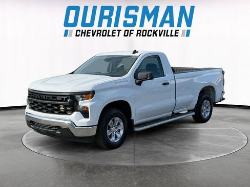 Used 2025 Chevrolet Silverado 1500 W/T image 2