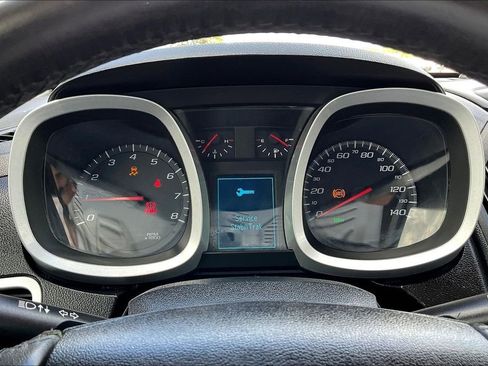 Used 2014 Chevrolet Equinox LT image 12