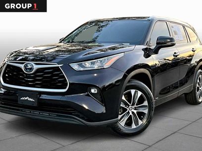 Used 2020 Toyota Highlander XLE