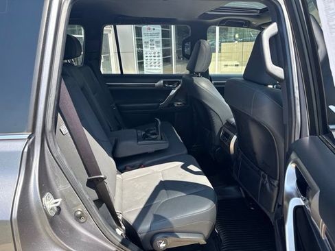 Used 2020 Lexus GX 460 Premium w/ Premium Package AWD/4WD image 33