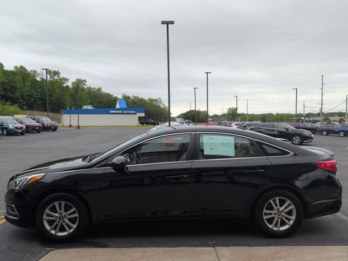 Used 2017 Hyundai Sonata SE FWD image 5