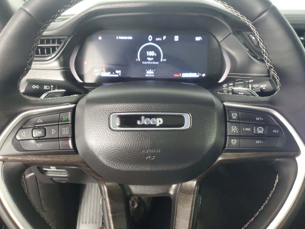 Used 2026 Jeep Grand Cherokee Limited AWD/4WD image 27