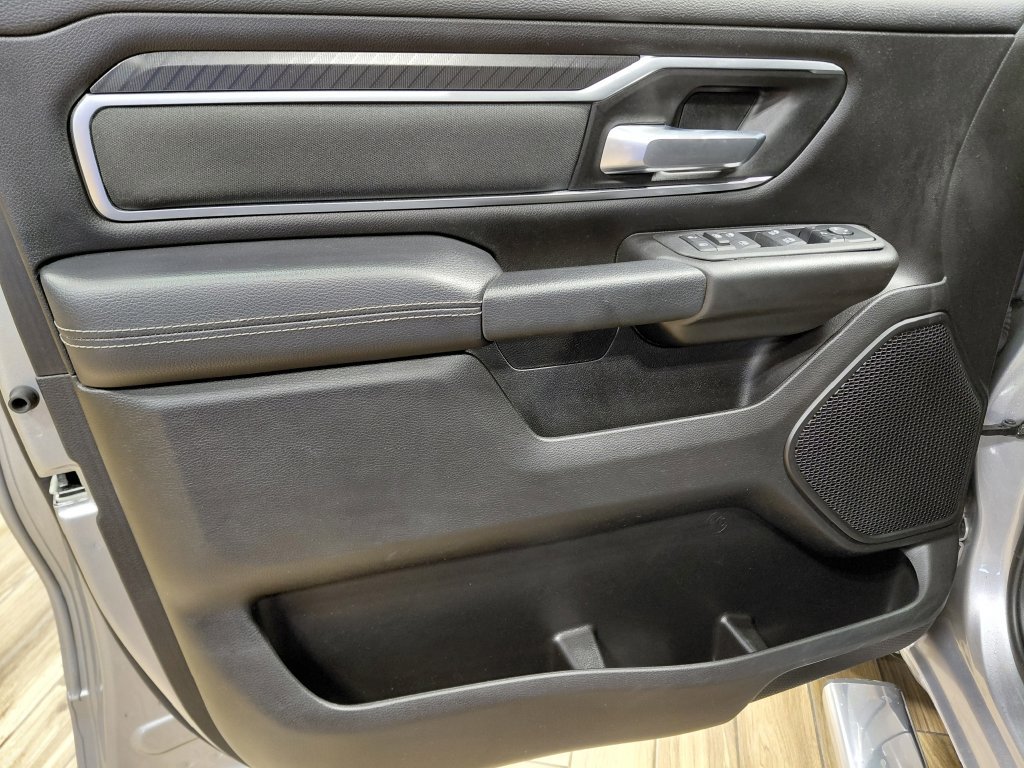 Used 2025 RAM 1500 Big Horn AWD/4WD image 37