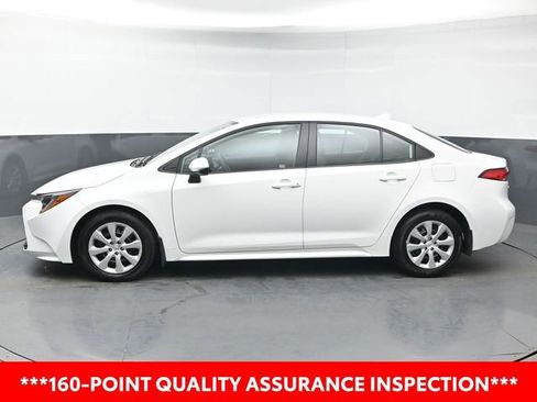 Certified 2025 Toyota Corolla LE FWD image 2