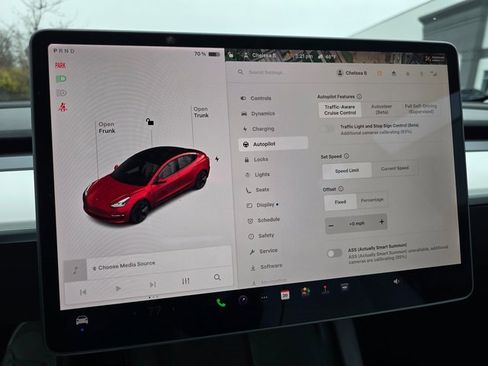 Used 2021 Tesla Model 3 Standard Range Plus image 42