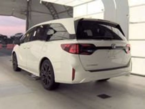 Used 2025 Honda Odyssey Sport-L image 24
