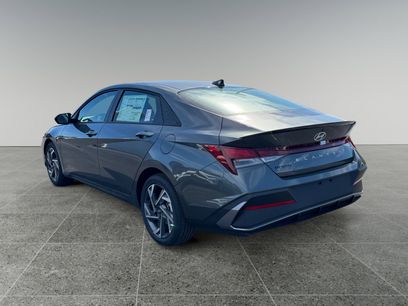 New 2025 Hyundai Elantra Sport