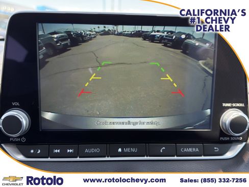 Used 2024 Nissan Sentra SV FWD image 22