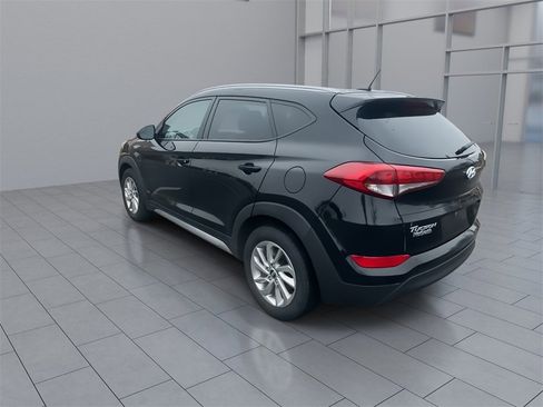 Used 2017 Hyundai Tucson SE image 7