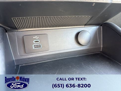 Used 2025 Ford Mustang GT Premium image 17