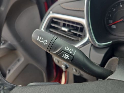 Used 2020 Chevrolet Equinox Premier image 26