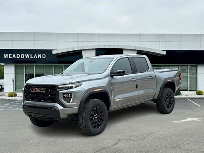 New 2026 GMC Canyon Elevation w/ Convenience Package