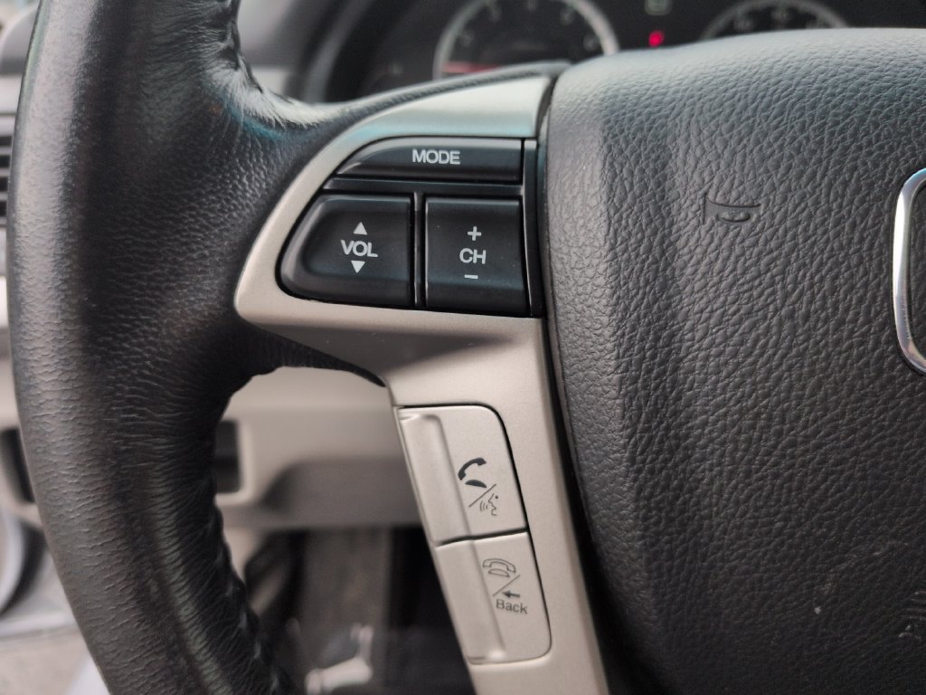 Used 2010 Honda Accord EX-L image 19