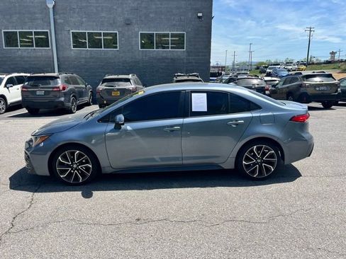 Used 2021 Toyota Corolla SE w/ Carpet Mat Package (TMS) image 4