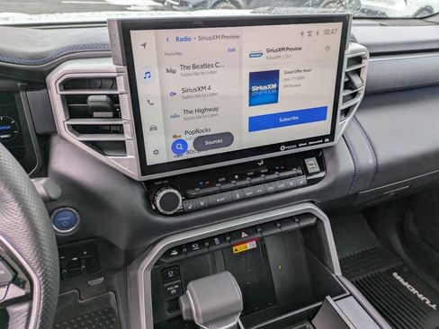 Used 2023 Toyota Tundra Platinum image 11