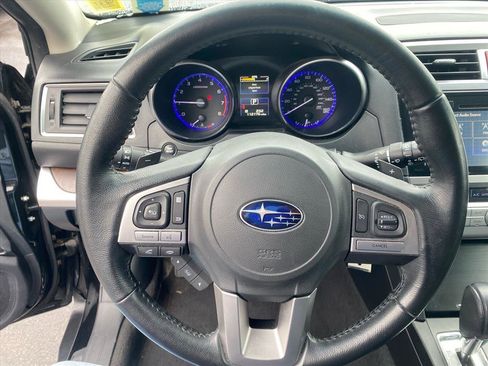 Used 2015 Subaru Outback 3.6R Limited image 10