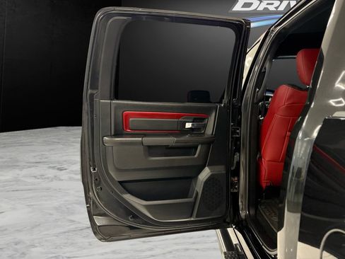 Used 2017 RAM 1500 Rebel AWD/4WD image 33