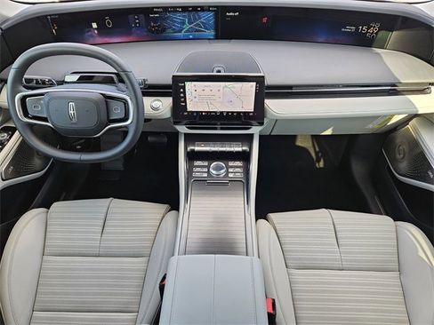 New 2026 Lincoln Nautilus Reserve image 24