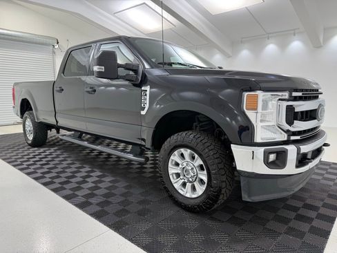 Used 2022 Ford F250 XLT w/ XLT Value Package AWD/4WD image 1