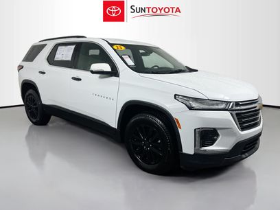 Used 2023 Chevrolet Traverse LT