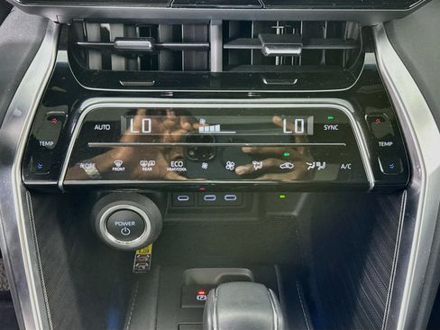 Certified 2024 Toyota Venza Nightshade AWD/4WD image 15