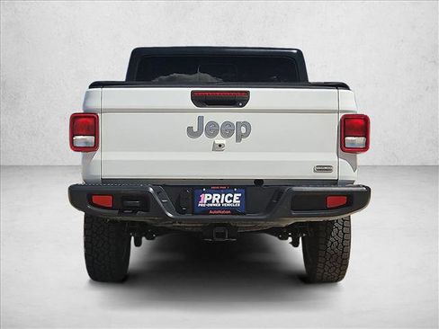 Used 2022 Jeep Gladiator Overland w/ Popular Equipment Package AWD/4WD image 6