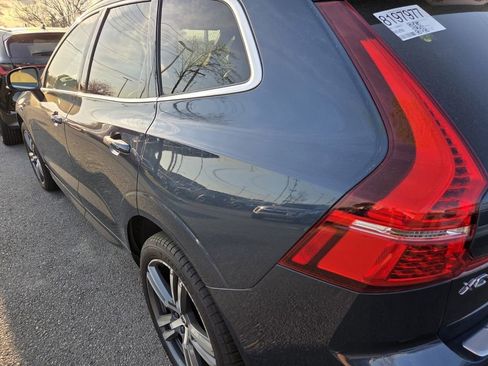 Used 2020 Volvo XC60 T5 Momentum w/ Protection Package Premier image 4