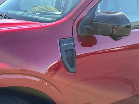 New 2026 Ford Maverick Lariat image 11