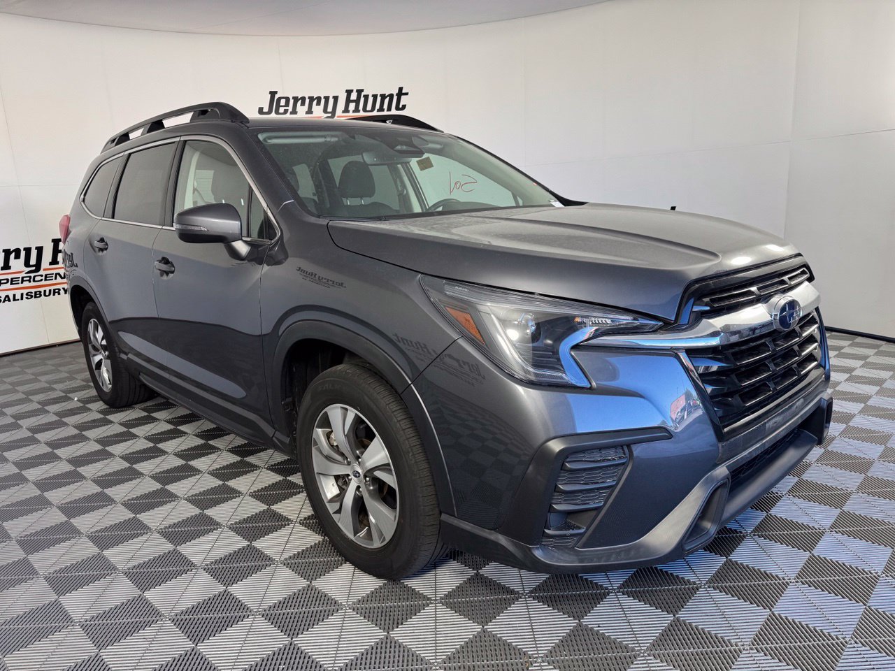 Used 2023 Subaru Ascent Premium w/ Convenience Package AWD/4WD image 5