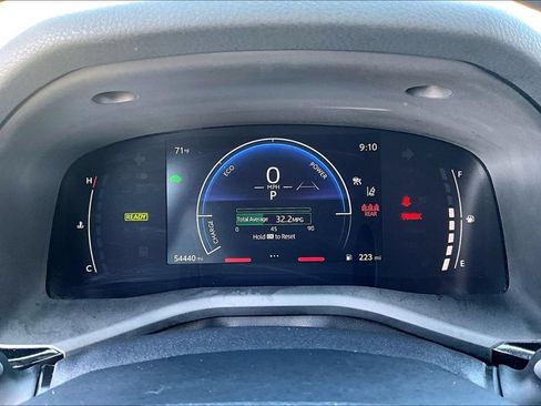 Used 2025 Toyota Camry LE FWD image 20