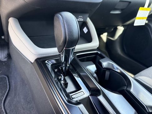 New 2026 Subaru Forester AWD/4WD image 30