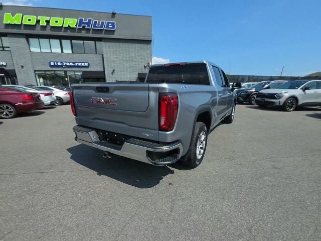 Used 2025 GMC Sierra 1500 SLT AWD/4WD image 6