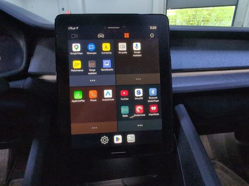 Certified 2023 Polestar Polestar 2 image 13