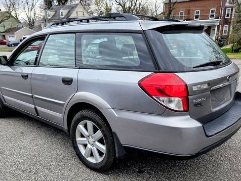 Used 2008 Subaru Outback 2.5i AWD/4WD image 8