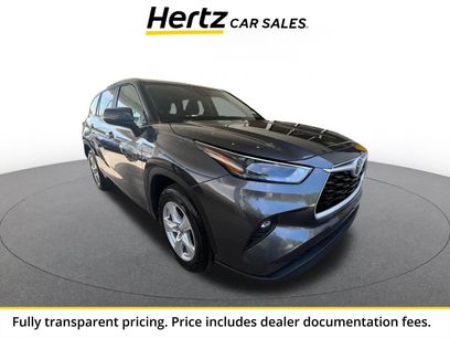Used 2025 Toyota Highlander LE