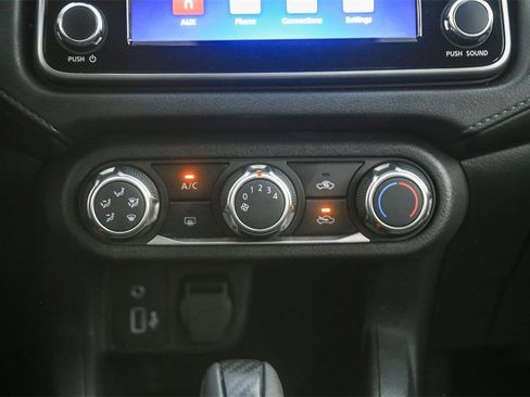 Certified 2025 Nissan Versa S w/ Trunk Package image 12