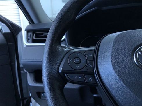 Certified 2025 Toyota RAV4 LE image 17