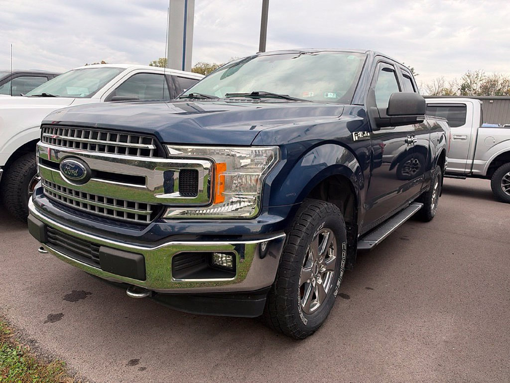 Used 2018 Ford F150 XLT w/ Equipment Group 302A Luxury AWD/4WD image 4
