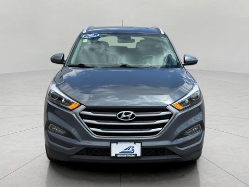 Used 2017 Hyundai Tucson SE FWD image 3