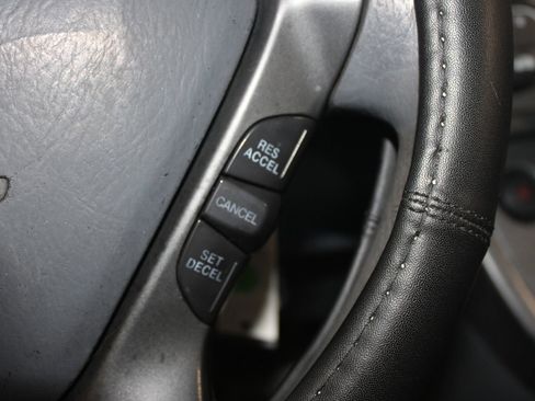 Used 2004 Honda Element EX image 12