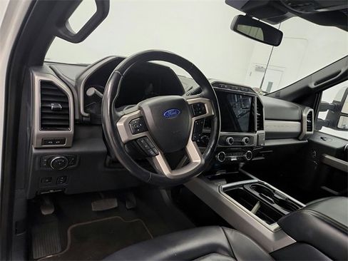 Used 2022 Ford F250 Platinum image 15