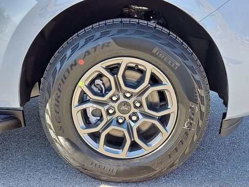 New 2026 Ford Expedition Active image 7