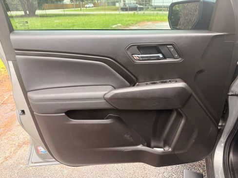 Used 2025 GMC Canyon Elevation w/ Convenience Package AWD/4WD image 7