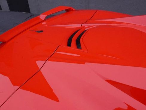 Used 2021 Chevrolet Corvette Stingray Preferred Conv w/ Z51 Performance Package RWD image 28