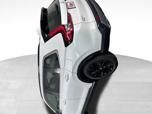 Used 2025 Honda CR-V Sport Touring image 3