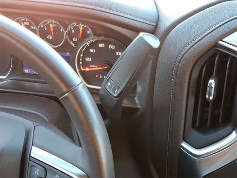 Used 2021 Chevrolet Silverado 1500 LTZ w/ Z71 Off-Road Package image 13