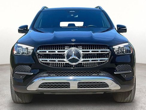 Used 2025 Mercedes-Benz GLE 350 4MATIC image 4