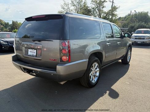 Used 2012 GMC Yukon XL Denali AWD/4WD image 7