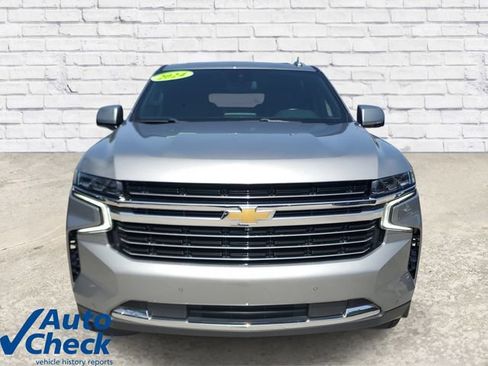 Used 2024 Chevrolet Suburban LT w/ Luxury Package AWD/4WD image 6