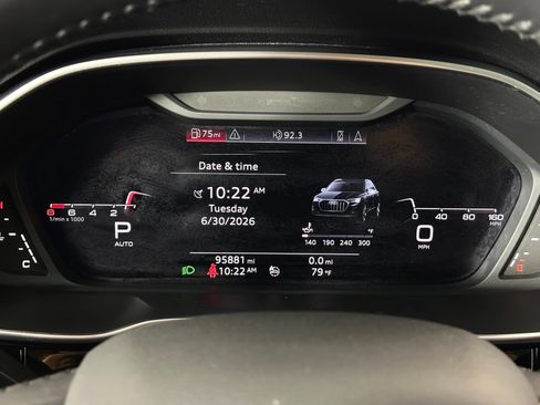 Used 2020 Audi Q3 2.0T Premium Plus w/ Premium Plus Package AWD/4WD image 12